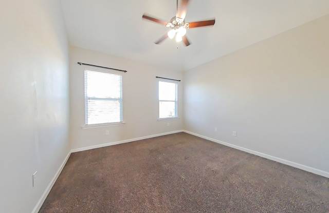 3 Bedroom 2.5 Bath in Crawford Creek