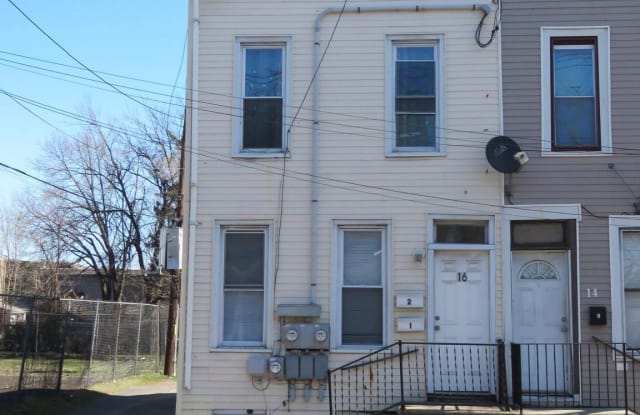 16 N OLDEN AVENUE - 16 North Olden Avenue, Trenton, NJ 08609