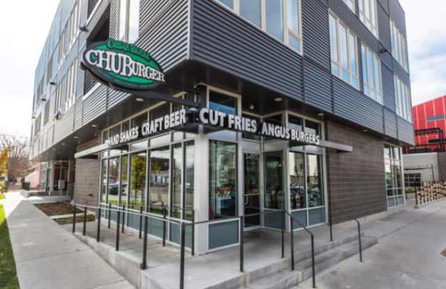 3418 Larimer St, #220