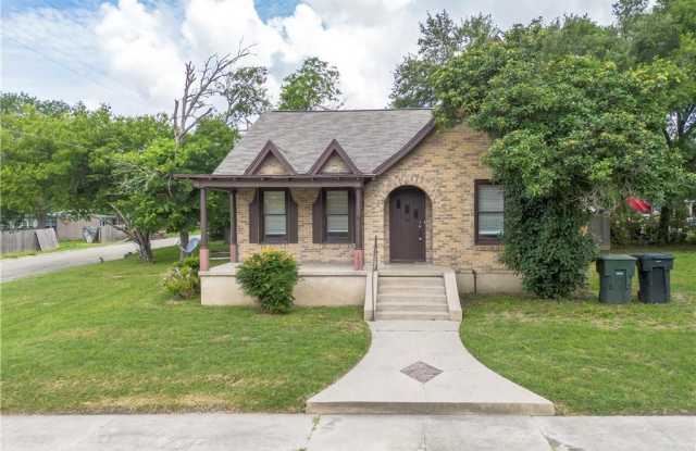 1800 N 7th Street