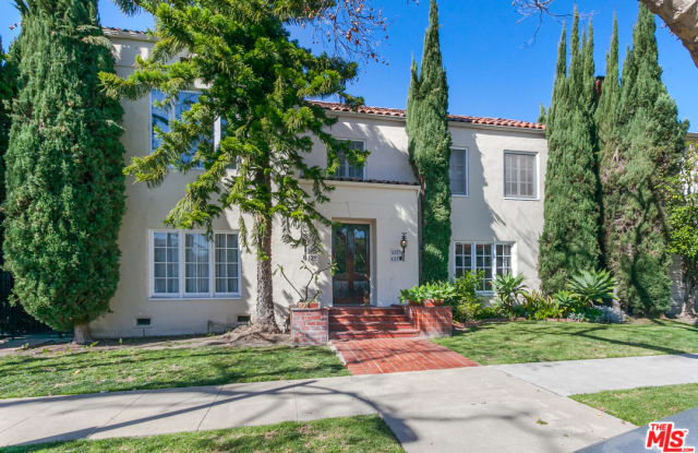 139 S BEDFORD DR - 139 South Bedford Drive, Beverly Hills, CA 90212