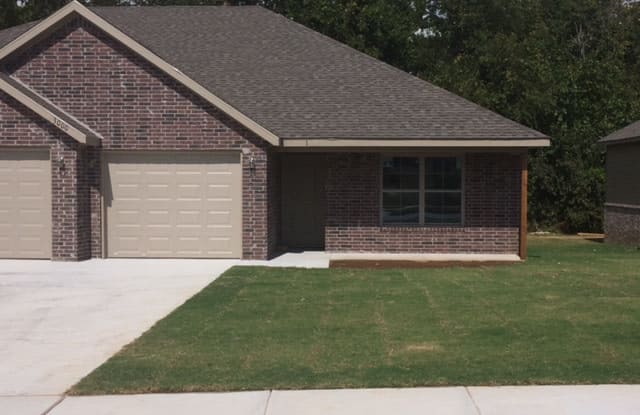 3104 SW Amberwood Ave - 1 - 3104 SW Amberwood Ave, Bentonville, AR 72713