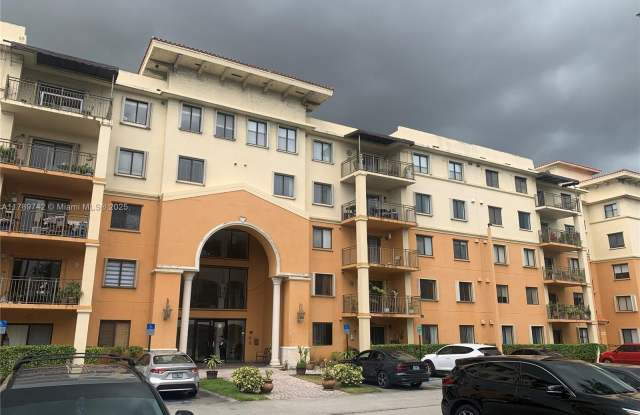 Photo of 9340 Fontainebleau Blvd