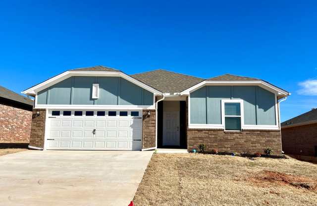 3 Bedroom 2 Bathroom 2 Car Garage Home in Oakdale School District