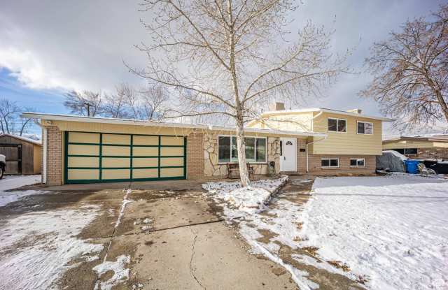 244 INGLEWOOD DR - 244 Inglewood Drive, Orem, UT 84097