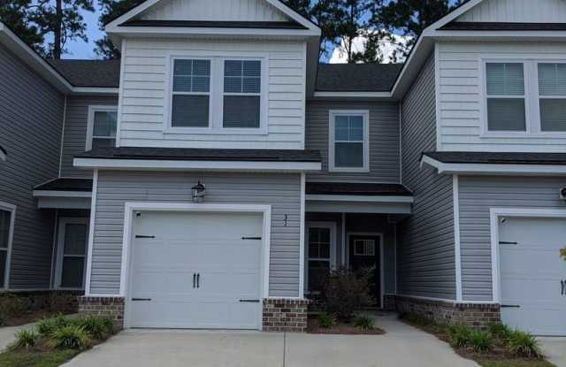 31 Ainsdale Dr.