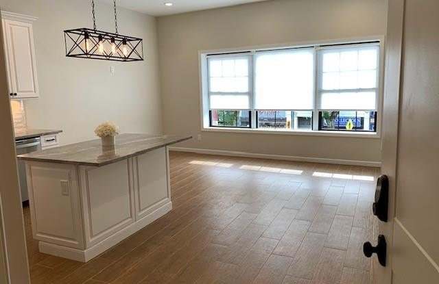 Photo of 332 New York Avenue