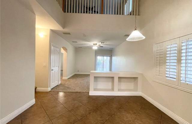 8840 Blue Wolf Street