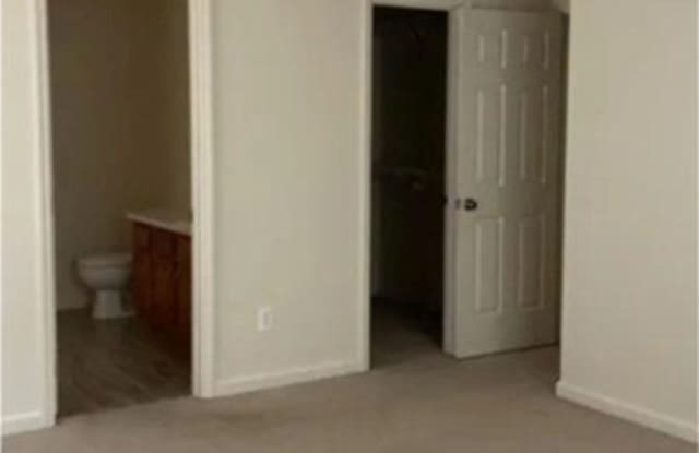 Photo of 2009 Sardonyx Road unit: 2