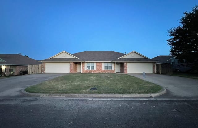 517 Ver-lo - 517 Ver-Lo Drive, Lorena, TX 76655