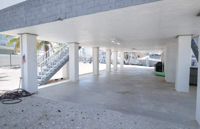 135 Blue Harbor Drive