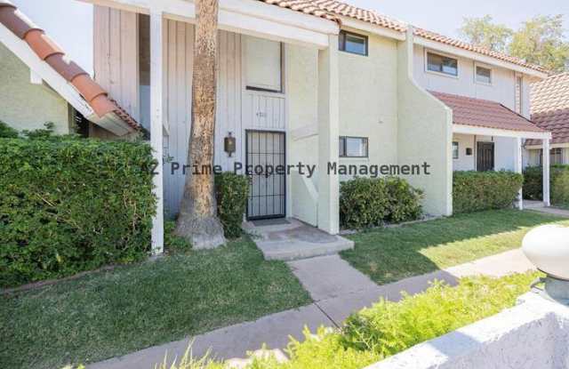 4710 North 10th Place