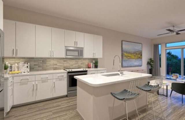 1300 Louis Henna Blvd, #1018