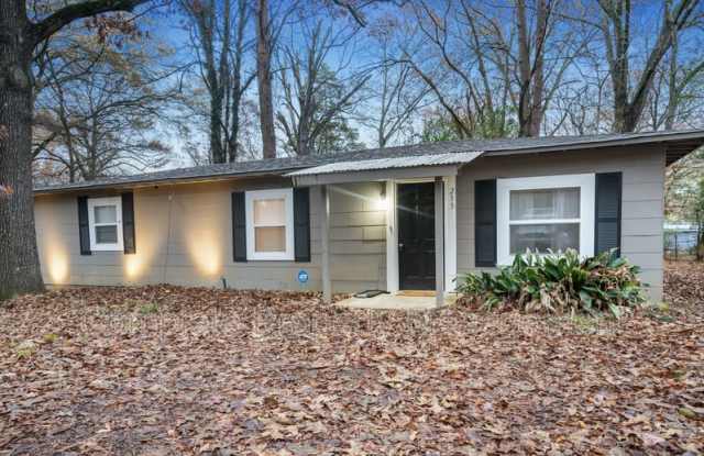 233 Tucker Avenue