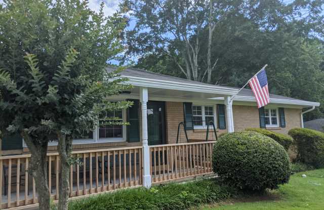 1606 Martha Jean Place