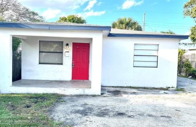 540 W 1st St - 540 West 1st Street, Riviera Beach, FL 33404