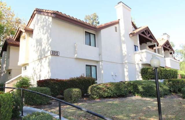 2/2 Upstairs Condominium in Park Vineyard Community for Lease in Rancho Cucamonga!