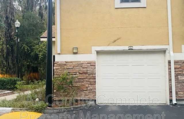 8539 Gate Parkway West