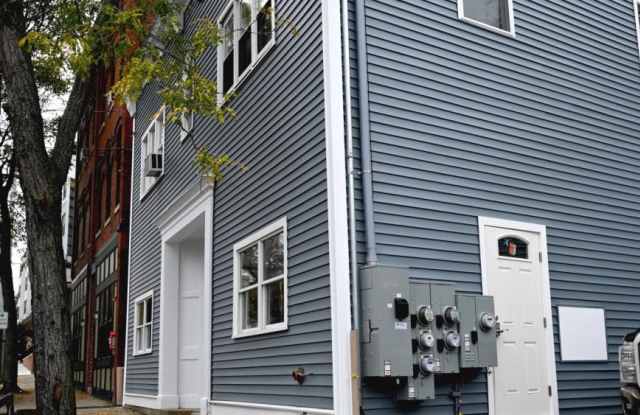 Photo of 149 Washington