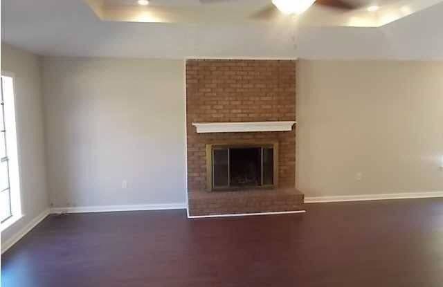 544 Hunters Creek Circle