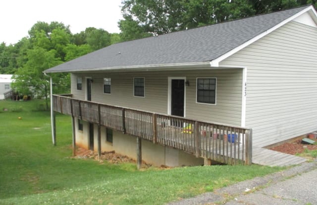 423 Dewey St., Unit B - 423 Dewey Street, Kernersville, NC 27284