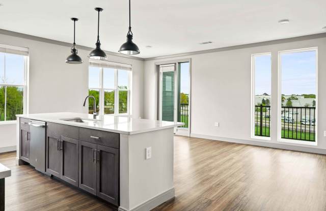 Upton Oxmoor Apartments