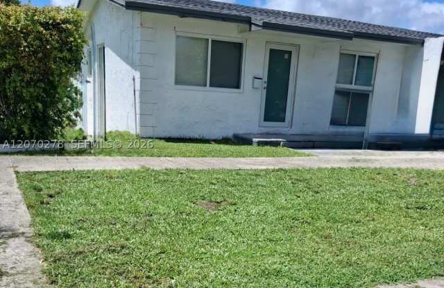 10550 SW 174th Ter