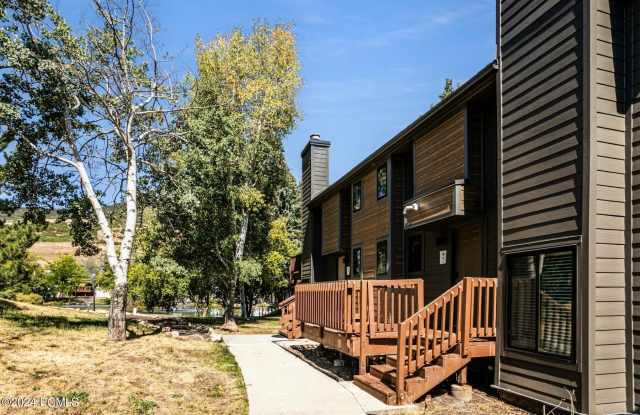 2100 W Canyons Resort Drive