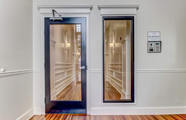 Photo of 9 W York St #3.1