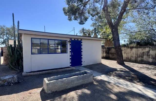 3156 East Towner Street