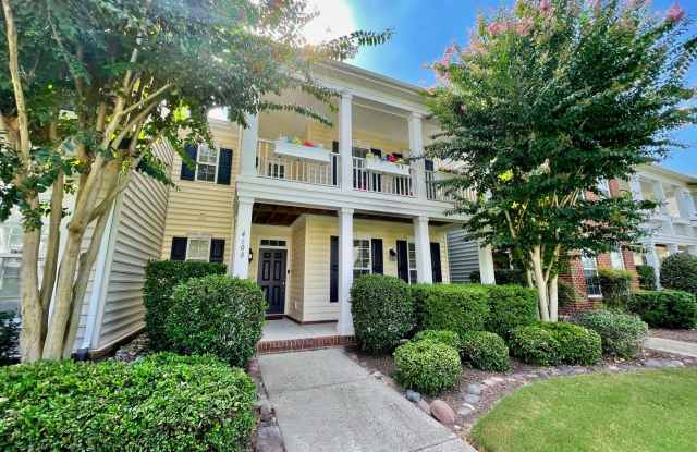 Ready NOW! Fabulous Townhome In Lexington! Attached Garage - Bedroom Balcony - Fenced Patio, Pet Friendly! Landscaping  Trash INCLUDED!