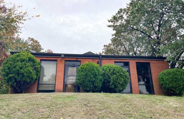 Photo of 6700 RIDGE unit: 2