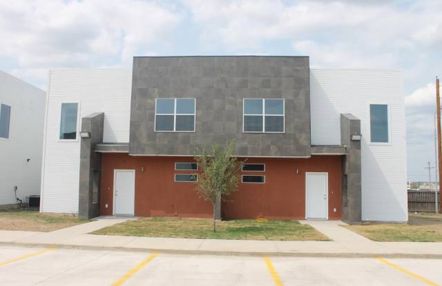 2235 BASSWOOD ST #4 - 2235 Basswood, Eagle Pass, TX 78852