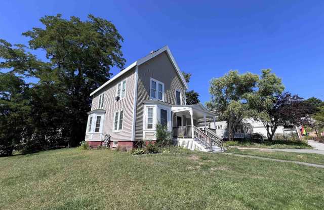 52 Lincoln Street