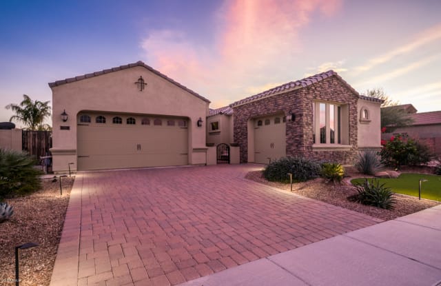 225 E Mead Drive - 225 East Mead Drive, Chandler, AZ 85249