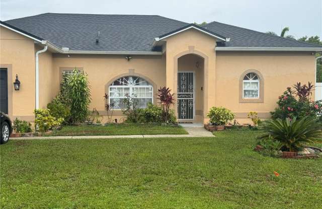 535 BRENTFORD COURT