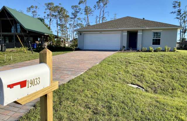 Photo of 19033 Bartow Boulevard