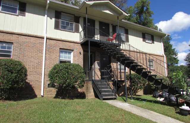 5834 Lone Oak