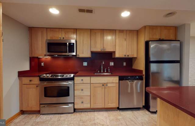 4208 NEW HAMPSHIRE Avenue NW unit: B