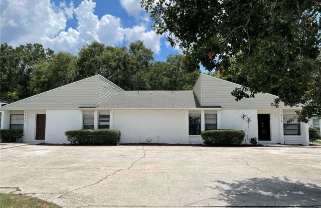 1918 CRYSTAL GROVE DRIVE