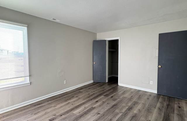 Bellagio West Living I