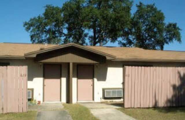 625 Virginia Oak Court Court