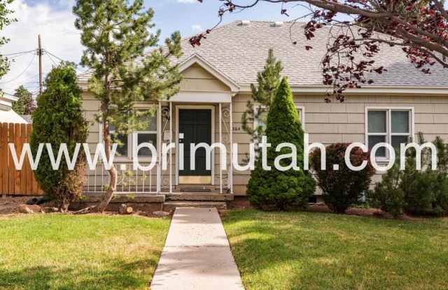 2364 E. Redondo Ave.
