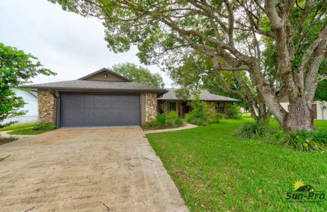 Photo of 2025 Willow Oak Drive