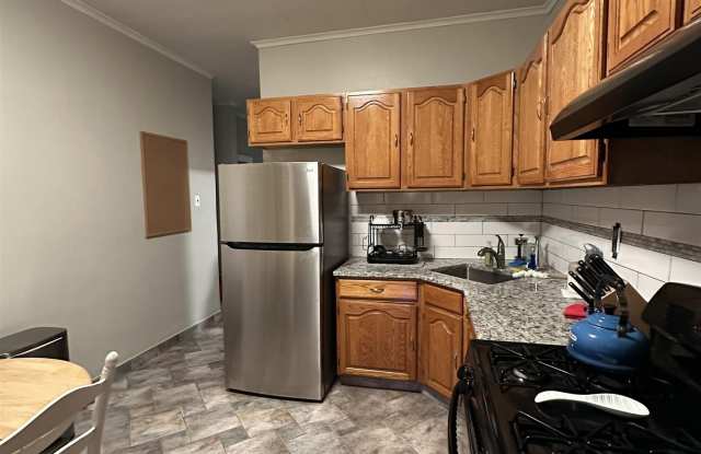 Photo of 152 WEST 9TH ST