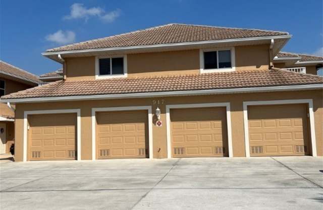 917 SW 47th Terrace