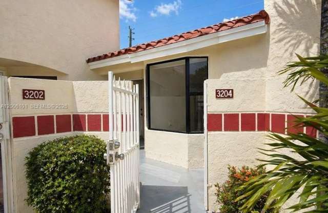 3204 San Remo Cir
