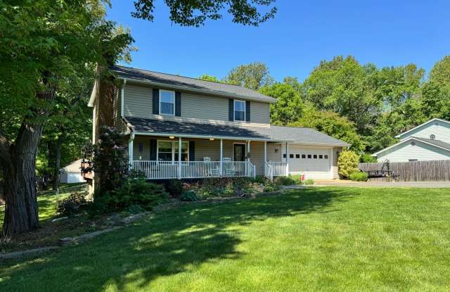 TRANQUIL ACREAGE HOME - MINUTES TO QUANTICO