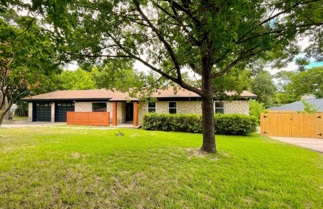 Brilliant Home on a Large Lot with Everything!