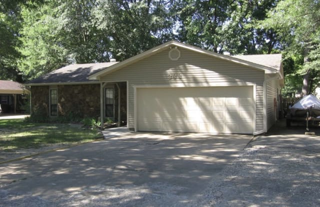 388 L P Mann Dr - 388 L P Mann Drive, Marion, AR 72364